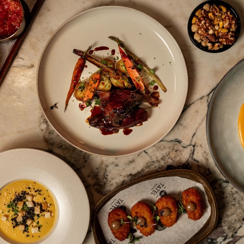 استمتعوا بتجربة إفطار استثنائية في أجواء مميزة وفريدة في مطعم "تاتيل دبي" TATEL Dubai