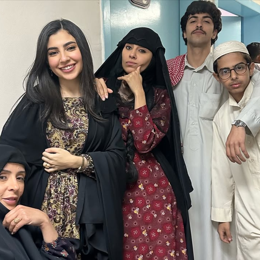 نجوم شارع الأعشى