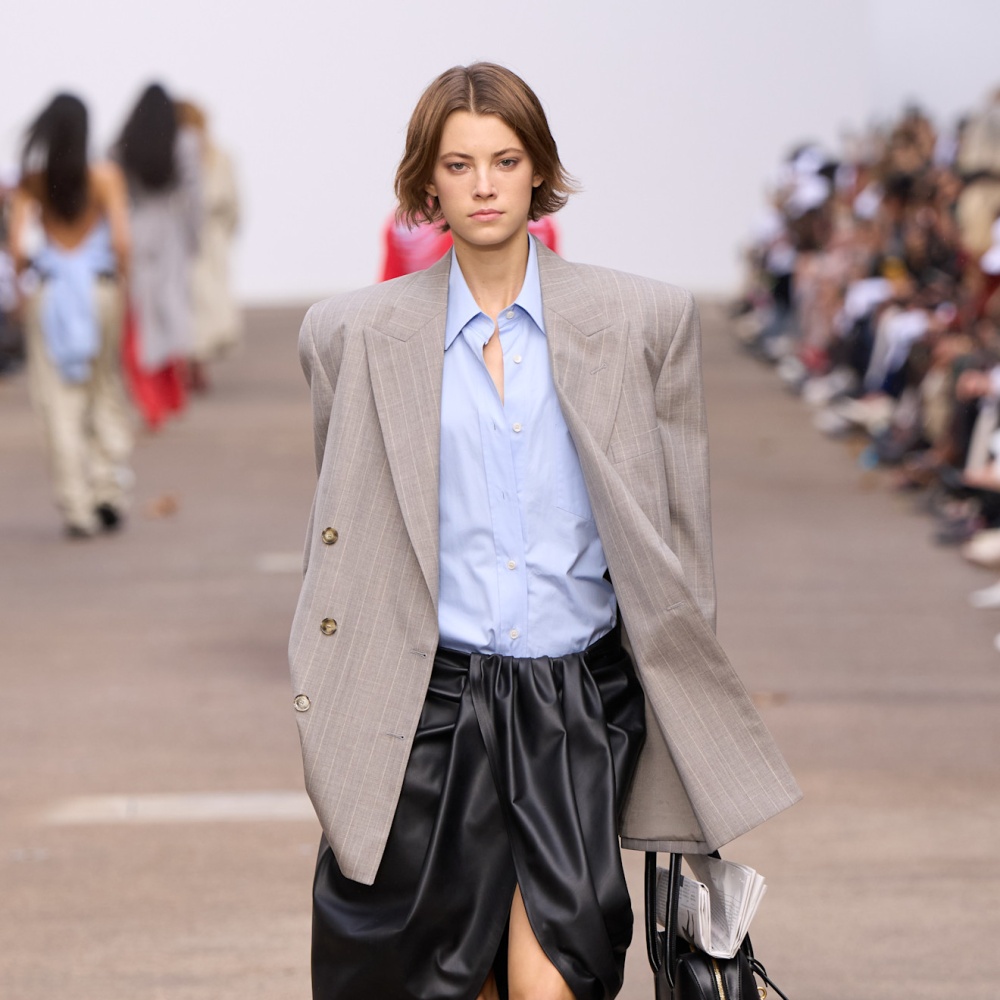 إطلالة من Stella McCartney