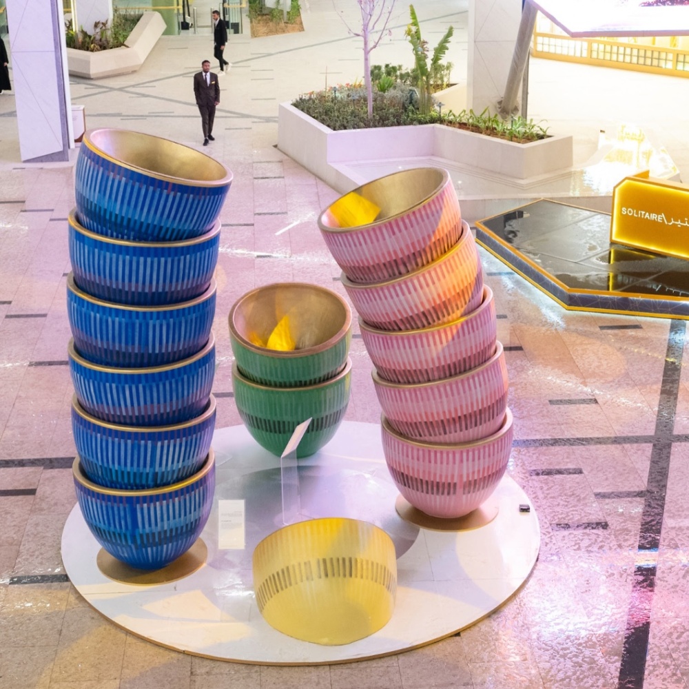 خاص لـ"هي": العمل الفني "فنجالك" من مجاز في السوليتير مول .. قصيدة تنسج من الحنين فنًا