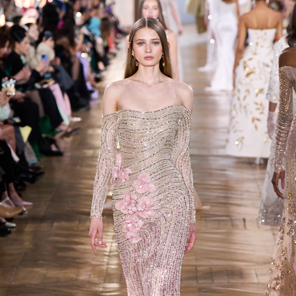 فستان بطبعات الزهور توقيع جورج حبيقة