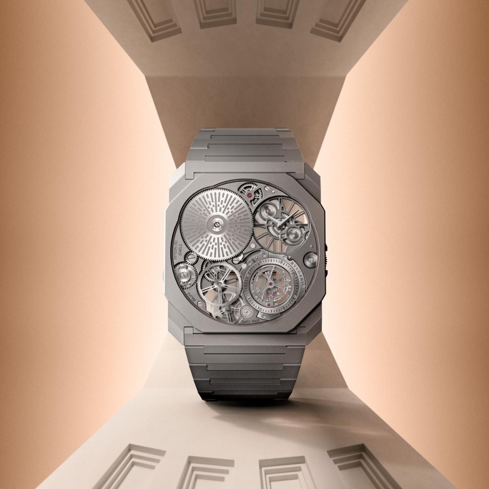 ساعة Octo Finissimo Ultra Tourbillon توربيون استثنائي في تصميم فائق الرقة