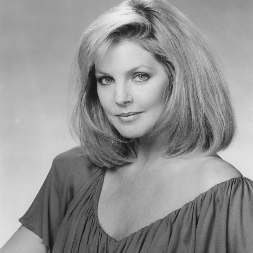 بريسيلا بريسلي Priscilla Presley