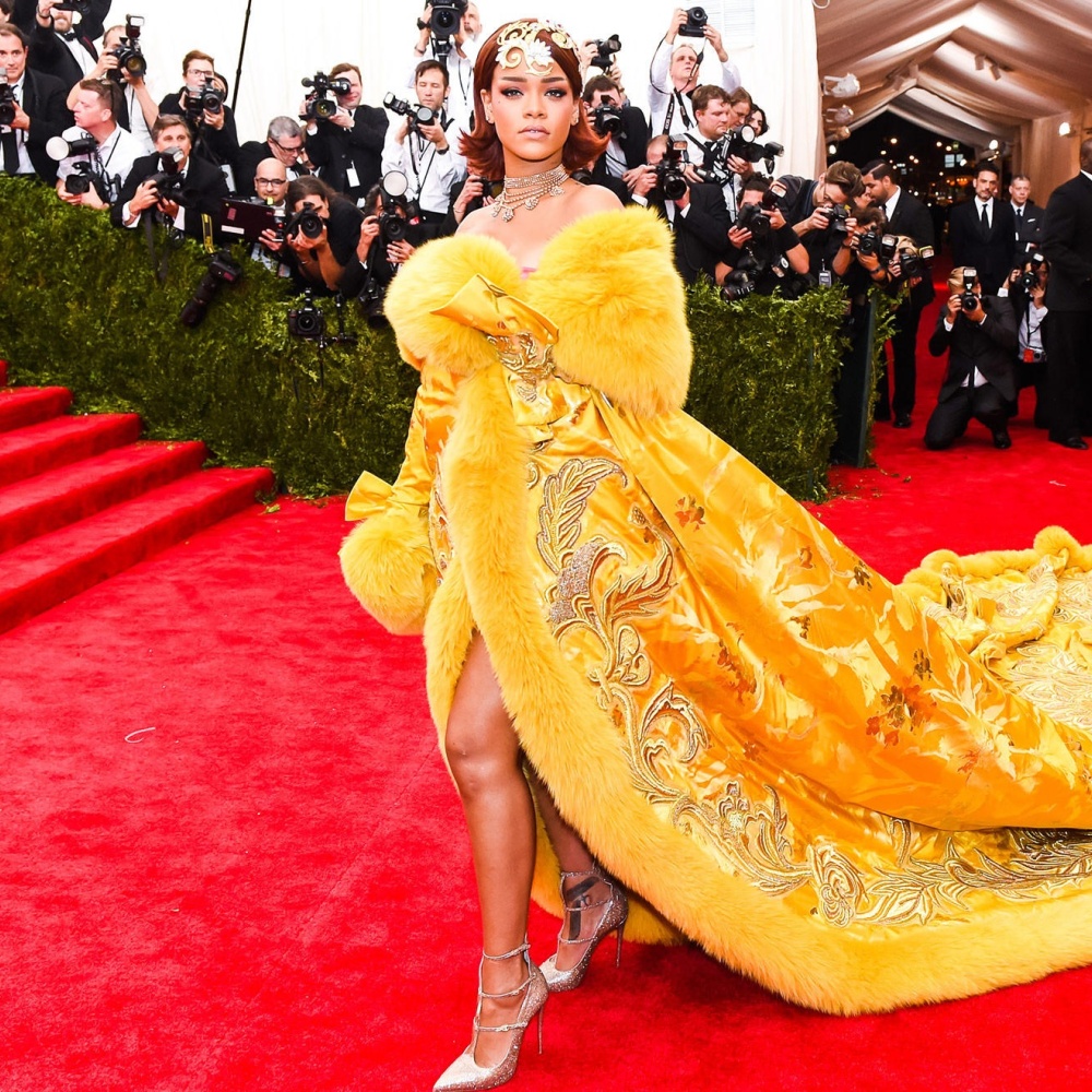 لحظات من الأناقة والتجدد طبعت هوية النجمات في حفل الـMet Gala عبر السنين