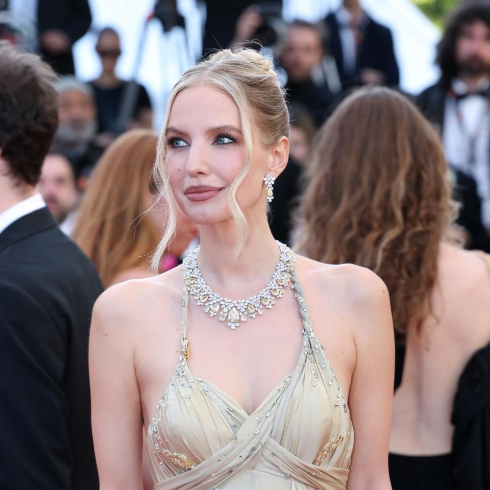 Leonie Hanne اختارت مجوهرات Haute Joaillerie من Chopard