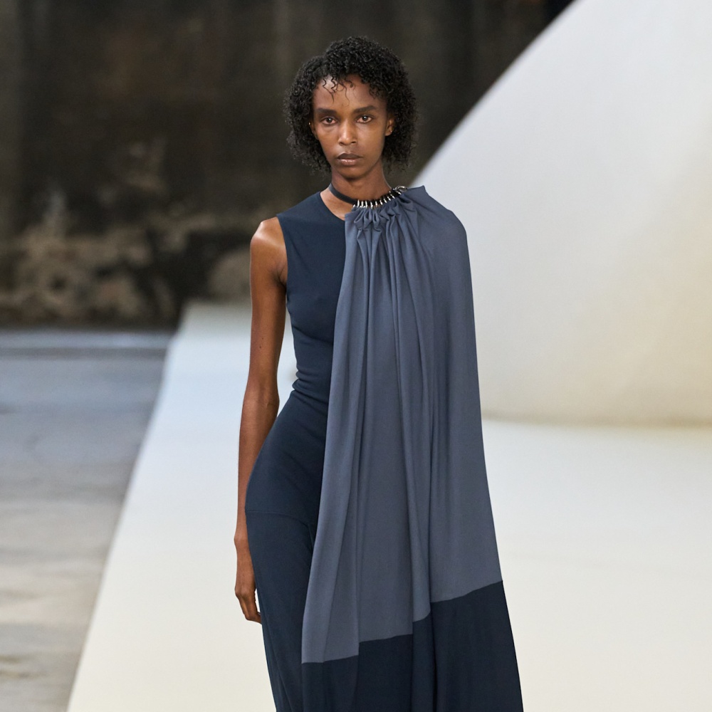 إطلالة من Tods
