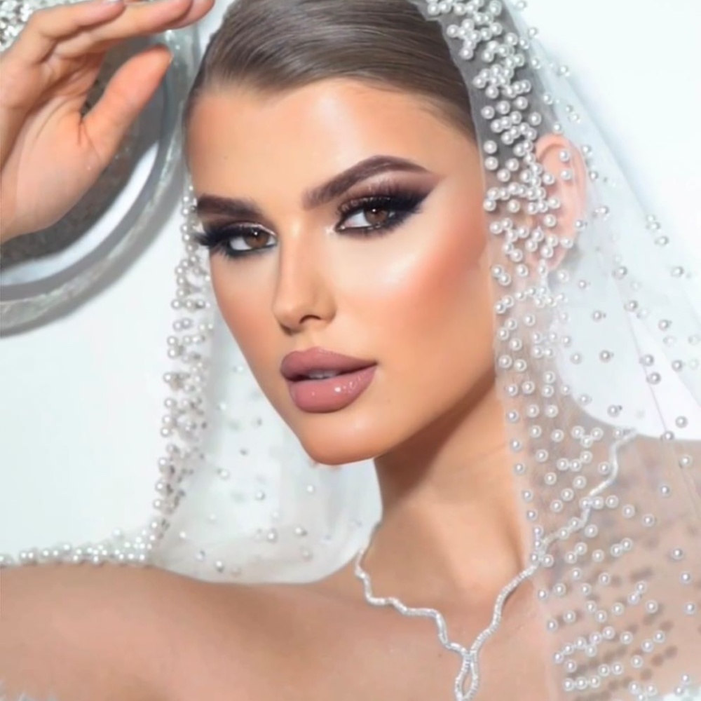 مكياج عروس من خبيرة المكياج ريناد فواز