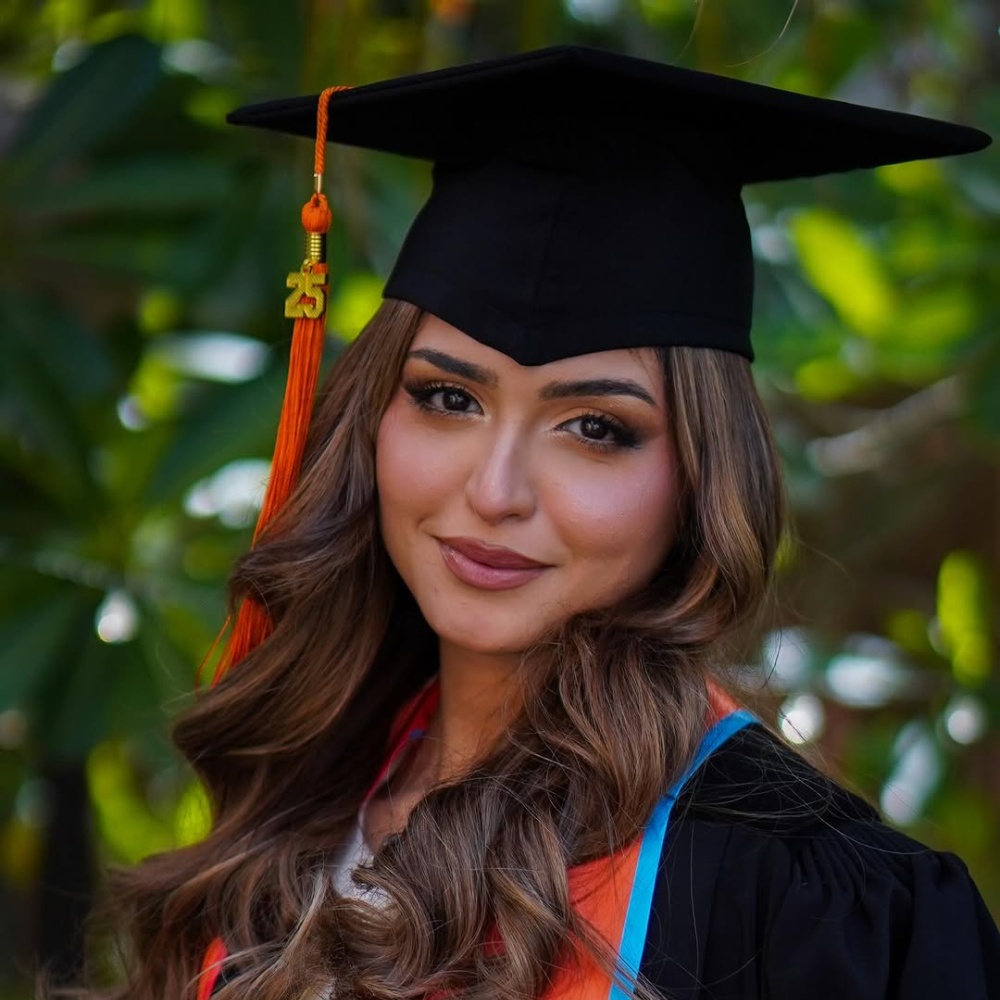 الفنانة البحرينية حلا الترك صورة من انستغرامها