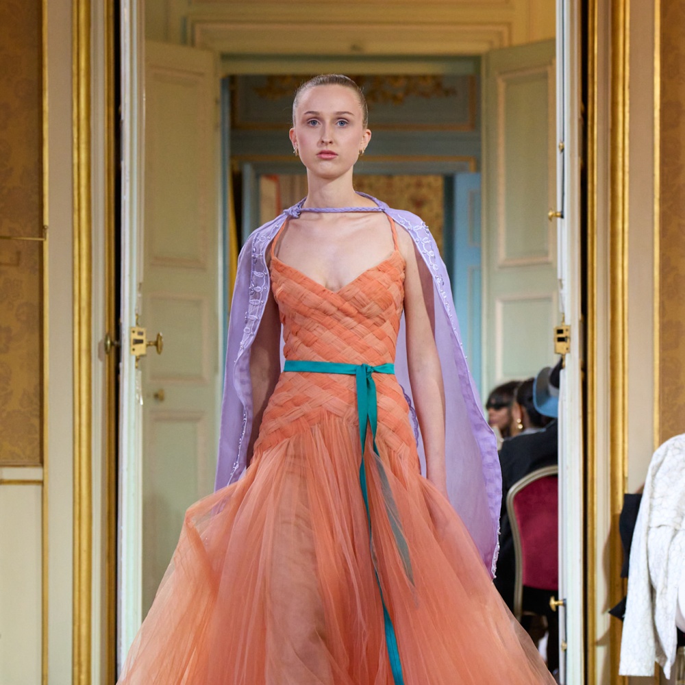 إطلالة من Zuhair Murad
