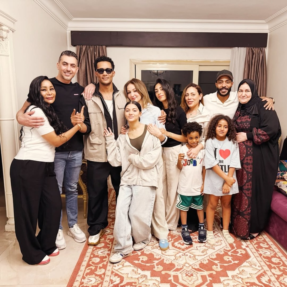 محمد رمضان وعائلته