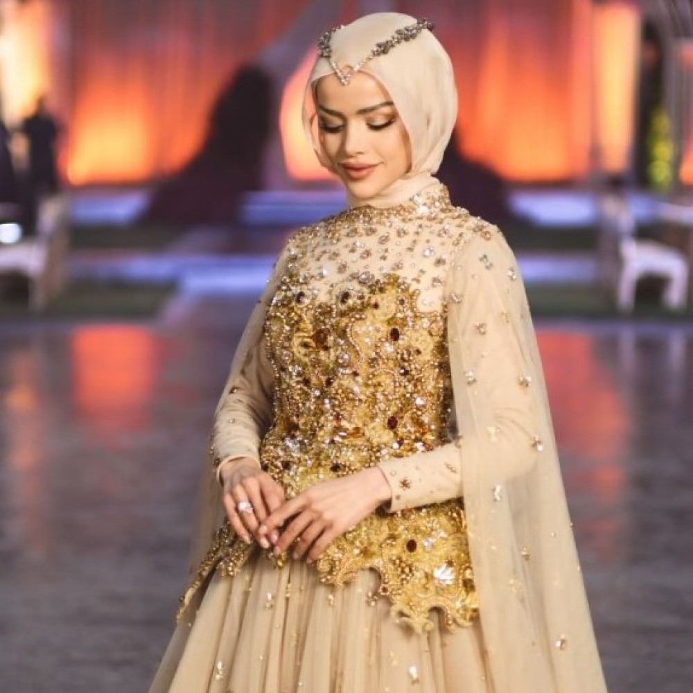 العروس عبير الصغير