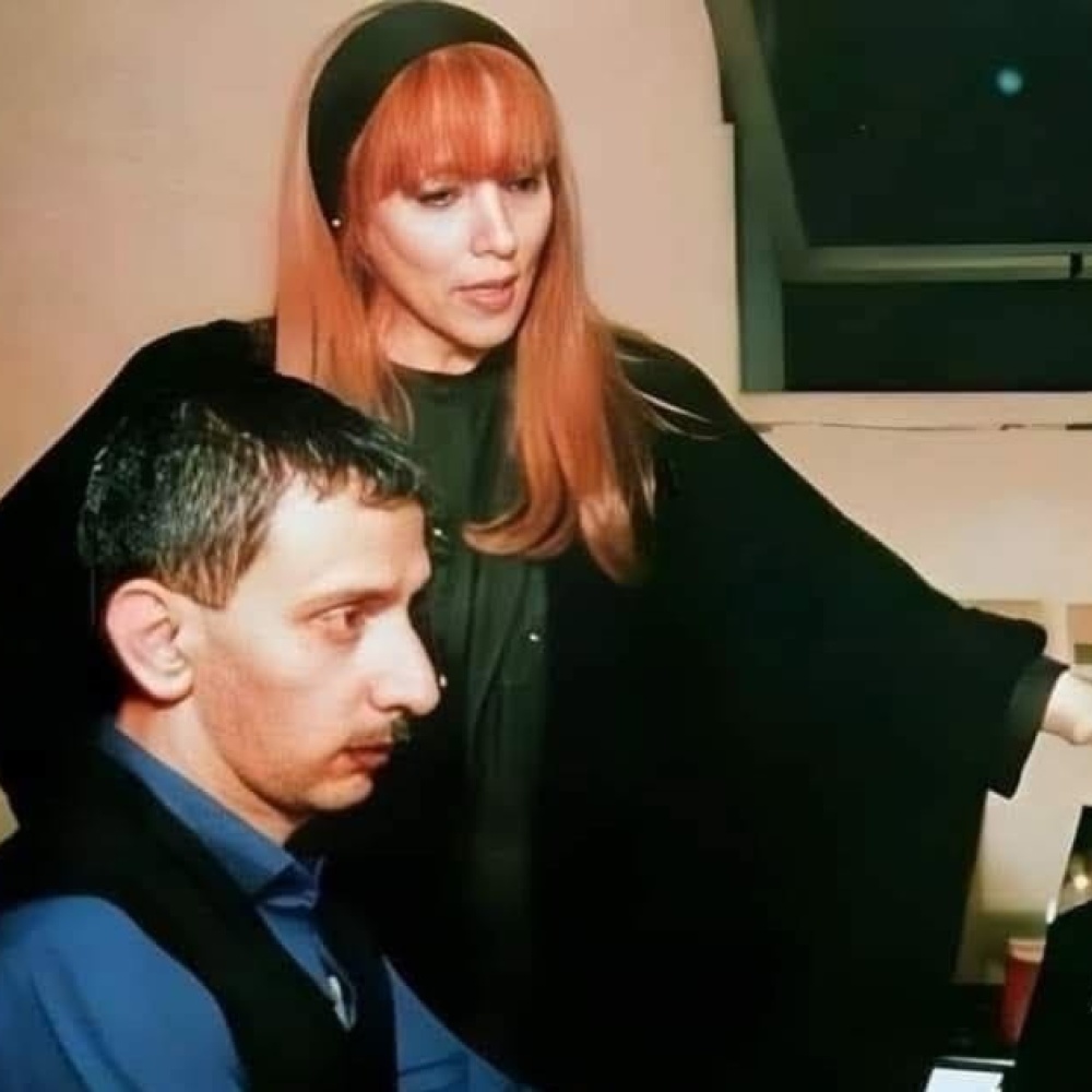 زياد الرحباني مع والدته السيدة فيروز