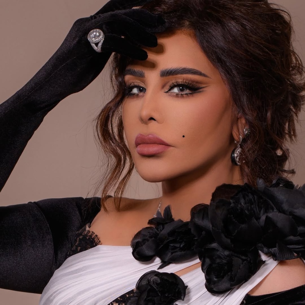 كيف تعكس النجمات العربيات المخضّرمات ذوق الجيل الجديد؟