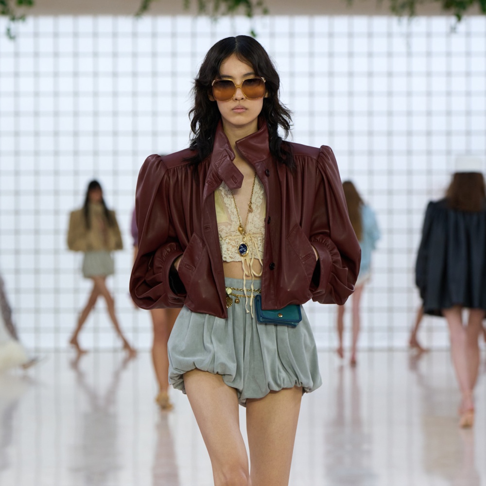 تنانير فقاعات قصيرة من Chloe