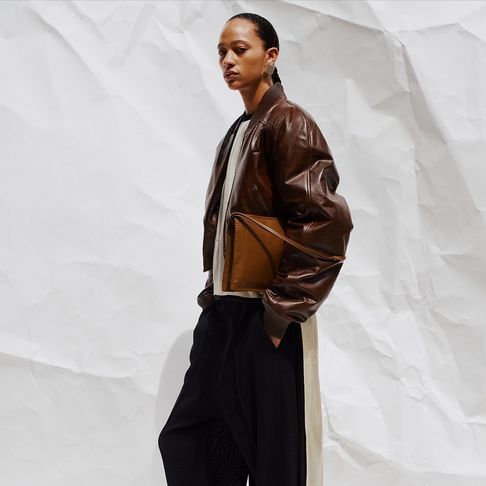 مجموعة Phoebe Philo بعنوان D لعام 2026