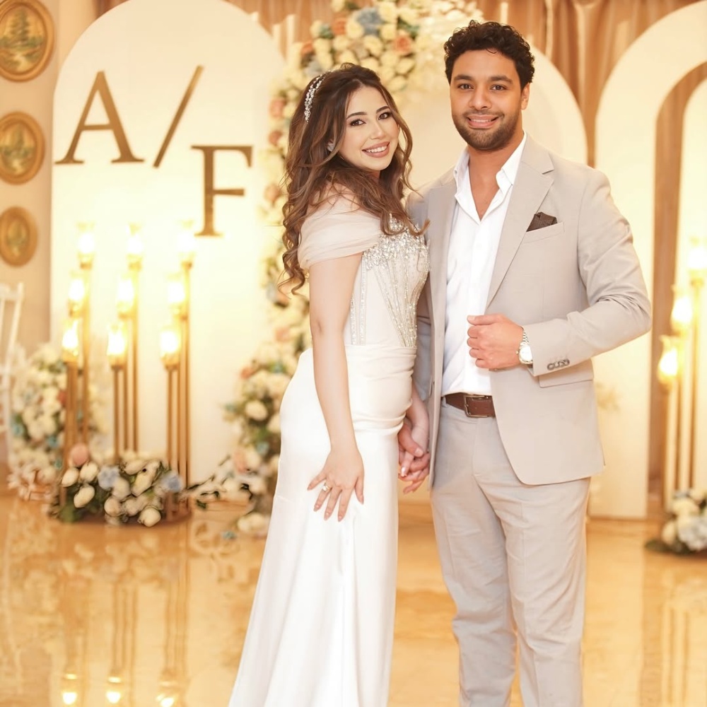 احمد جمال مع خطيبته حفيدة المايسترو الكبير محمد الموجي