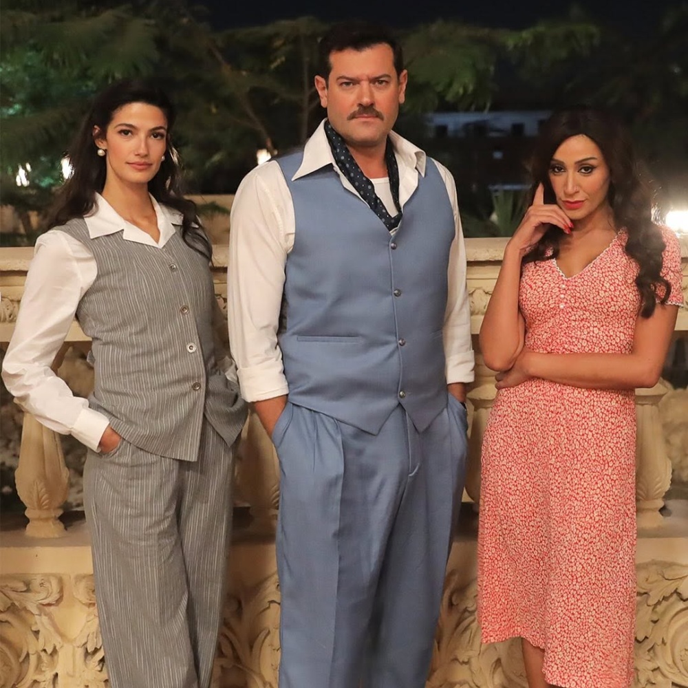 أجمل مجوهرات دينا الشربيني وتارا عماد نجمتا فيلم "درويش"