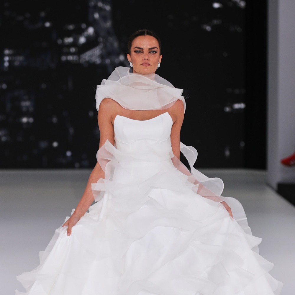 من عروض Cymbeline لربيع 2026
