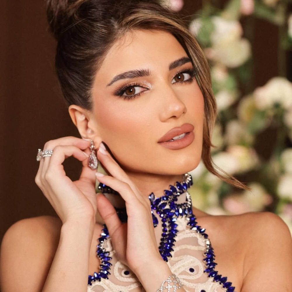 نارين بيوتي صورة من انستغرام خبير المكياج alberto_makeup