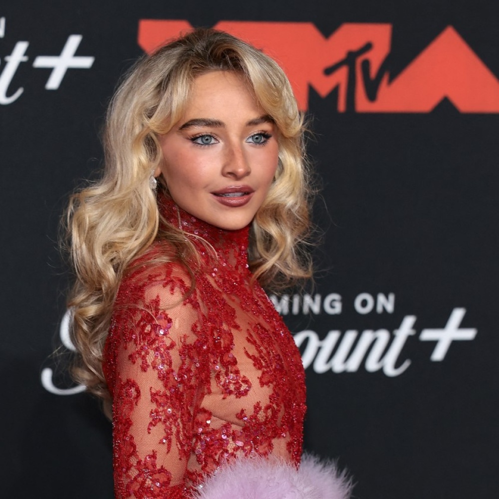 أجمل إطلالات النجمات في حفل جوائز MTV VMAs لعام 2025
