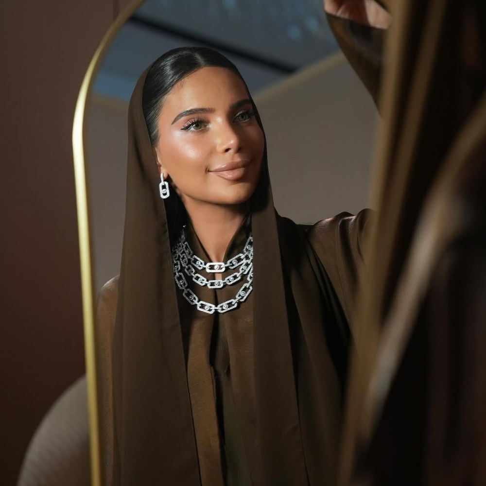 المؤثرة فاطمة بمجوهرات Messika