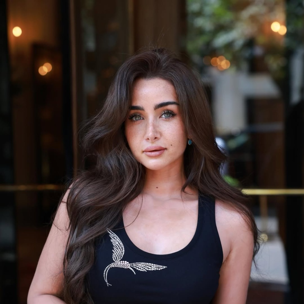 هنا الزاهد تتألق بين أجمل 100 وجه عالميًا.. وتظهر بلوك جديد بالشعر الداكن