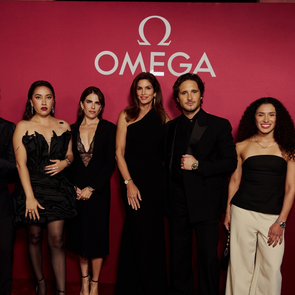 أوميغا تحتفل بمجموعة Aqua Terra 30 مم في المكسيك مع النجمة Cindy Crawford