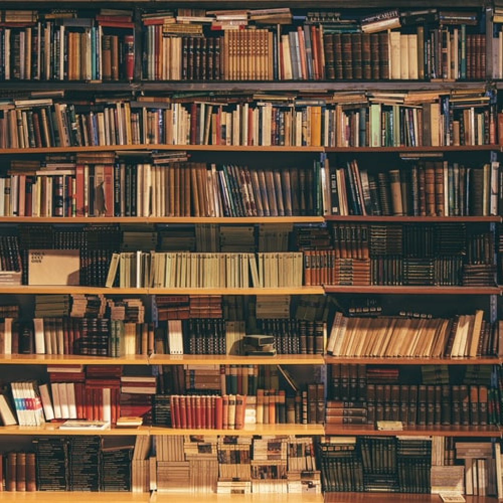 بمناسبة افتتاح مكتبة TSUTAYA … تعرفوا على أهم المكتبات الثقافية في السعودية
