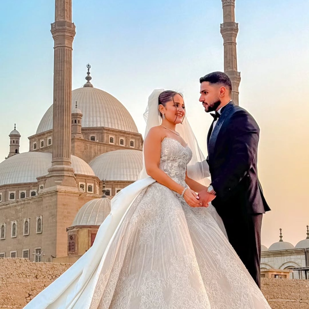 زفاف بجانب قلعة صلاح الدين المصرية