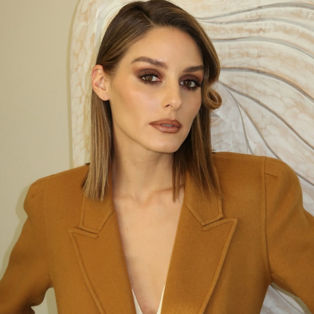 إطلالة الجميلة Olivia Palermo بالمكياج البني