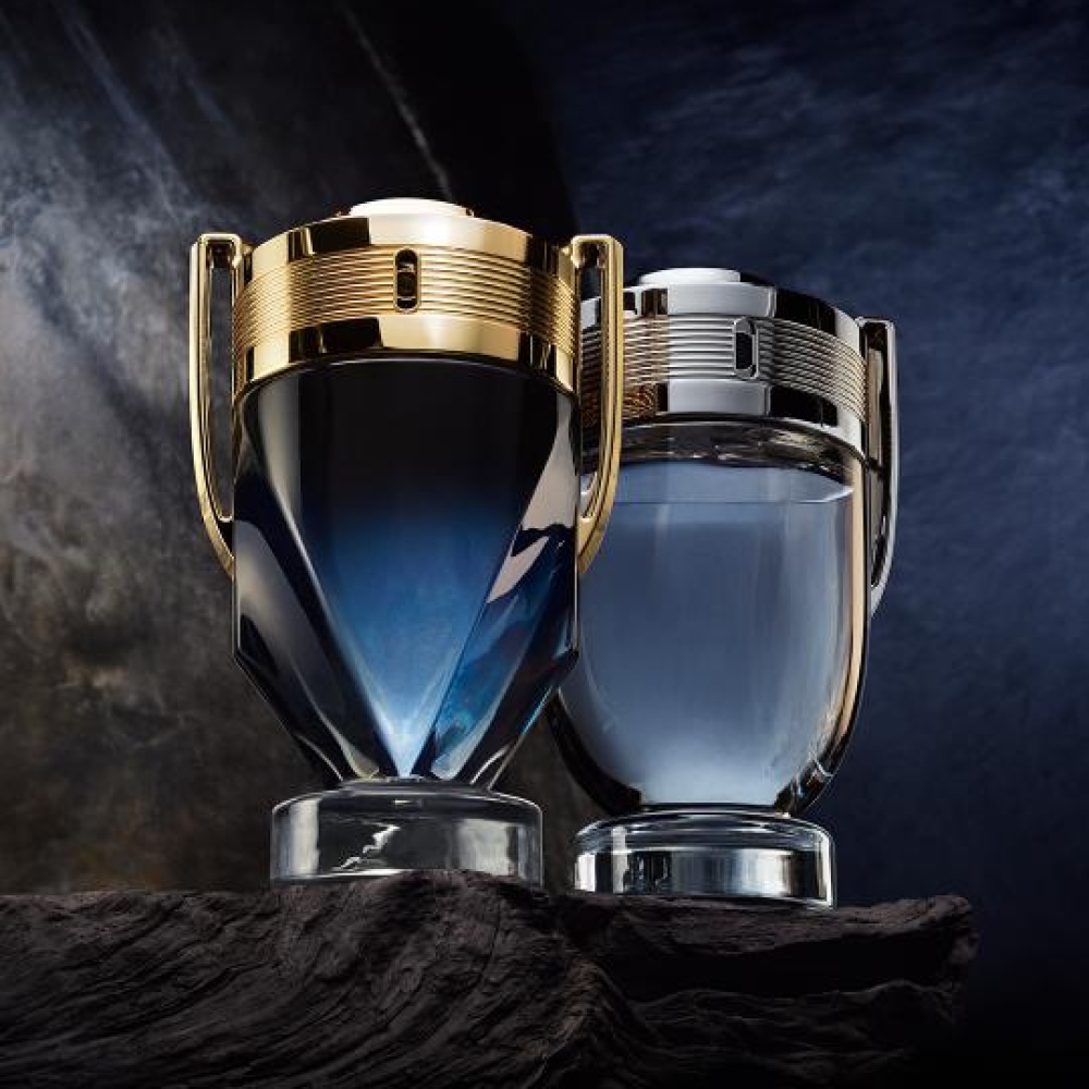 عطر INVICTUS PARFUM الجديد من RABANNE بنفحاتٍ أخاذة