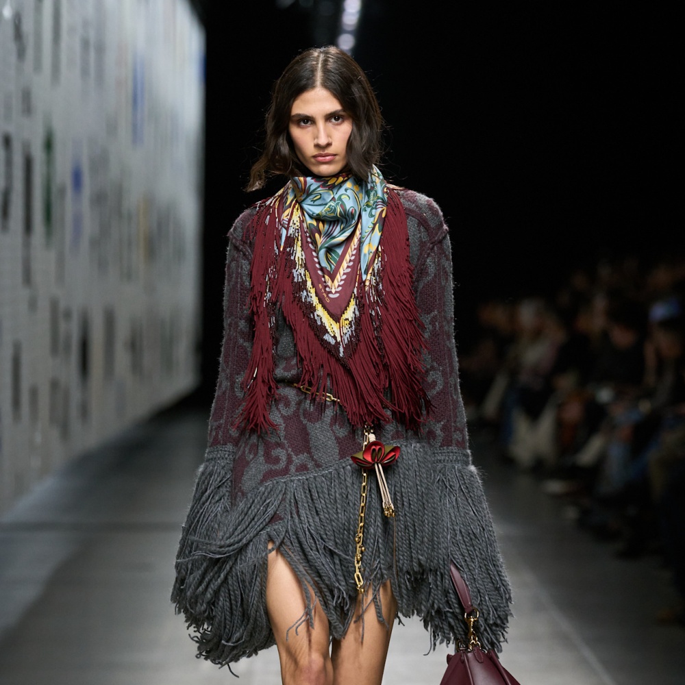 هي تلخص لك أبرز صيحات الموضة لموسم شتاء 2026