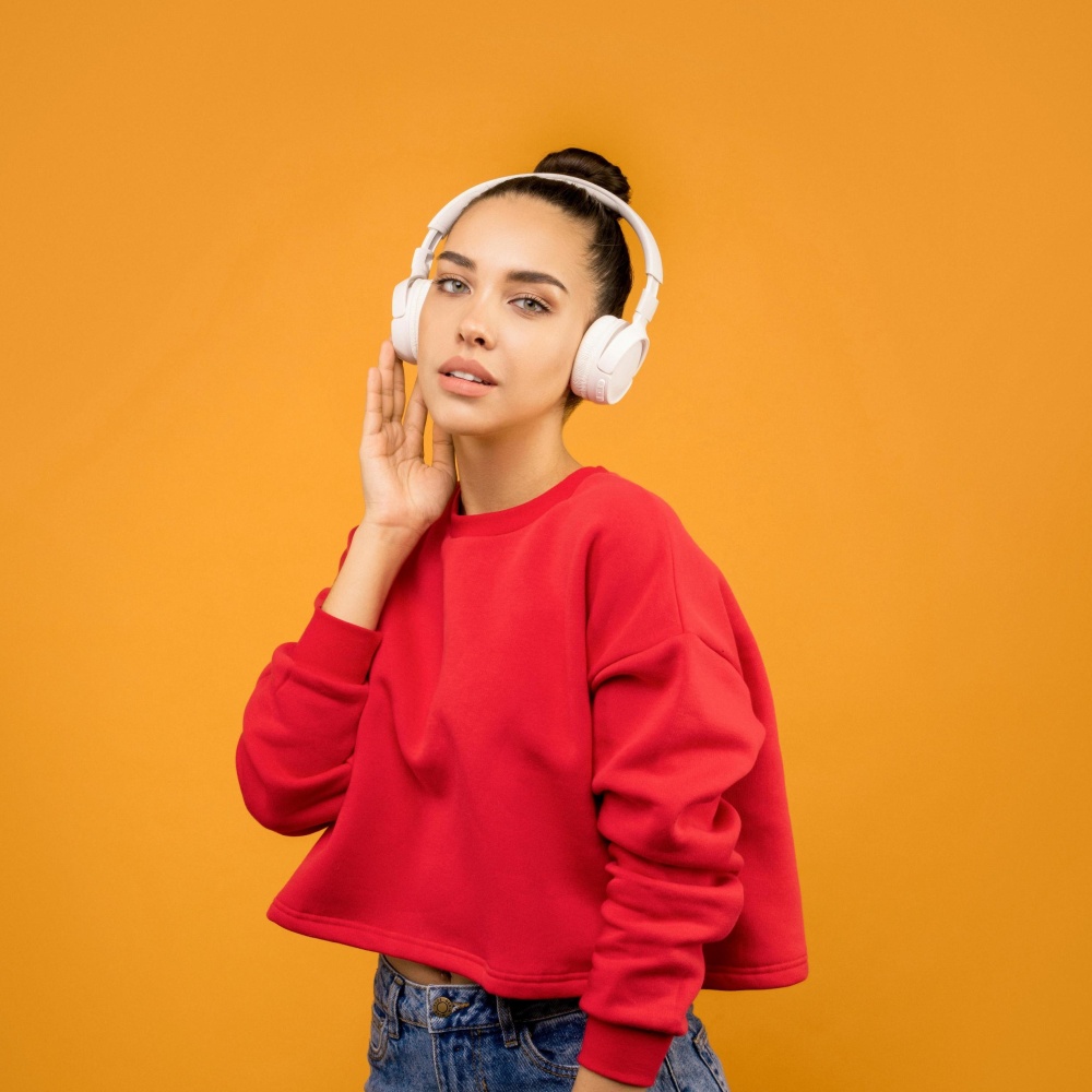 تحسن الموسيقى الحالة المزاجية وتعدل الهرمونات