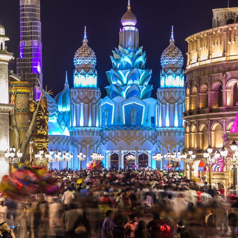 دليل نوفمبر لأبرز أكشاك الطعام في القرية العالمية 