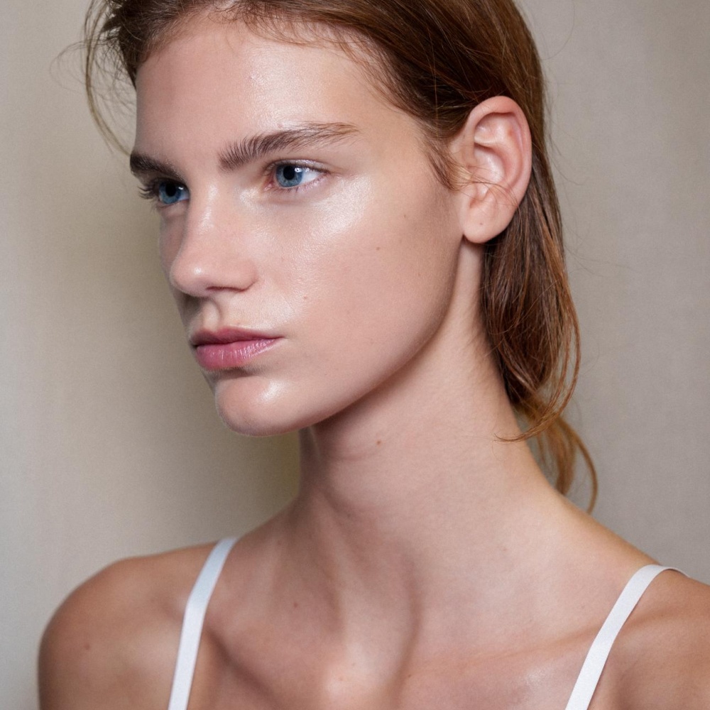 وداعًا للحبوب تحت الجلد بهذه الطرق الآمنة