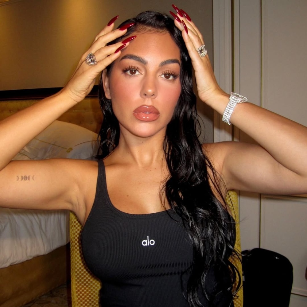 صورة لجورجينا رودريغز من حسابها على إنستاغرام