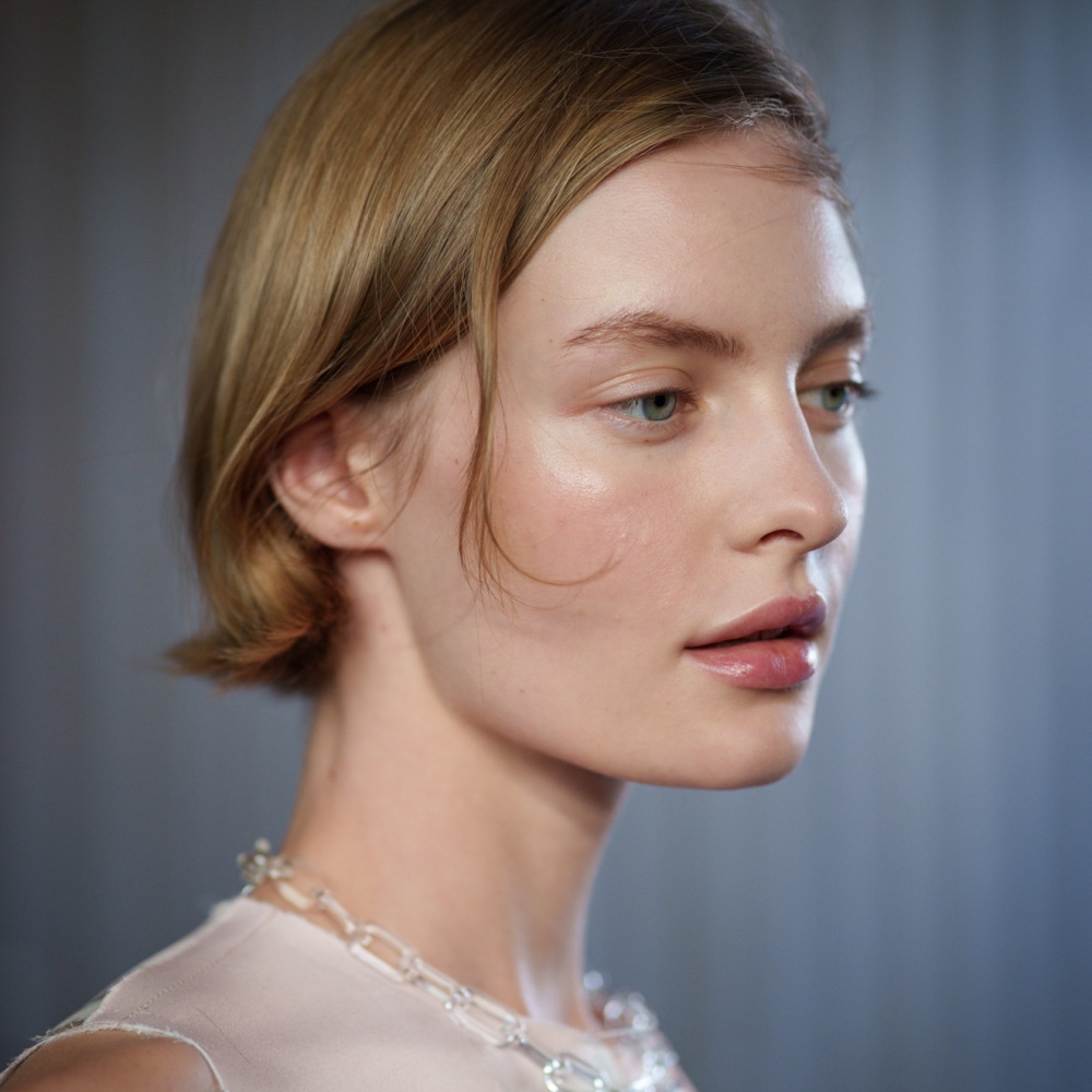 محفز الكولاجين سكلبترا...كل التفاصيل عن فوائده ونتائجه