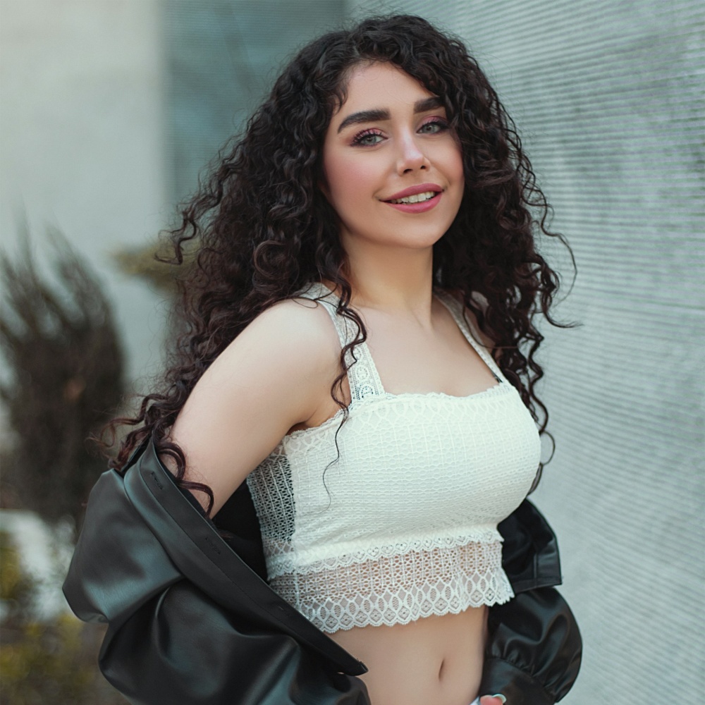 تقنيات متقدمة لعلاج البطن المترهل: نتائج ملموسة دون جراحة