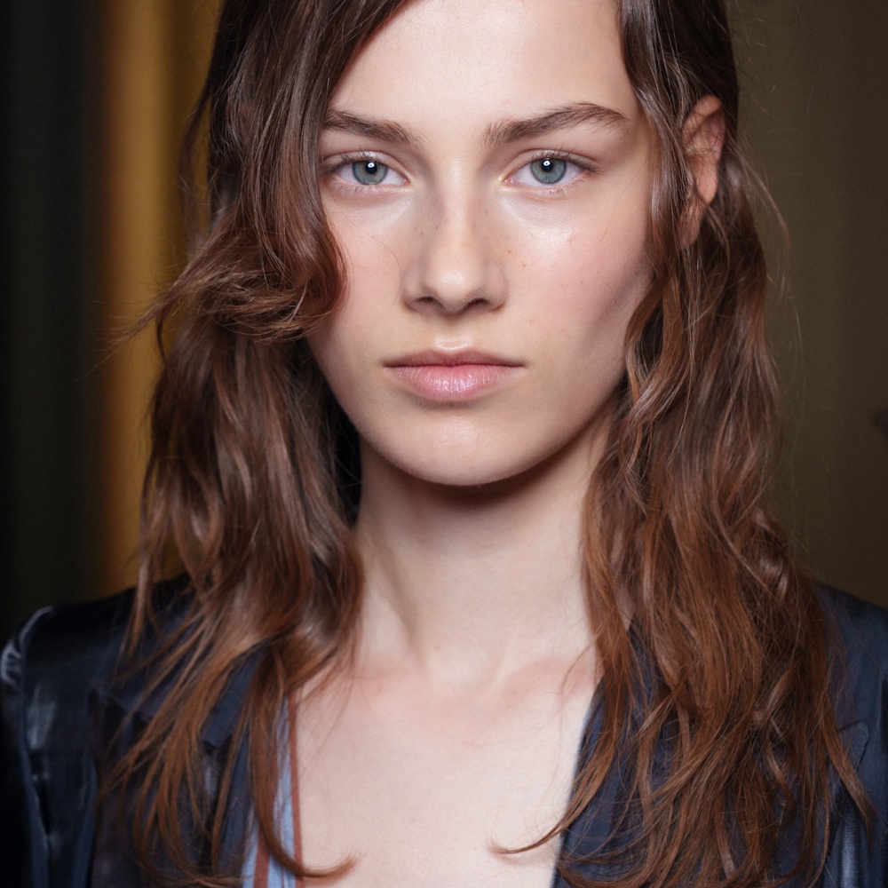 عطور شرقية للمرأة بروائح مميزة لموسم خريف وشتاء 2025