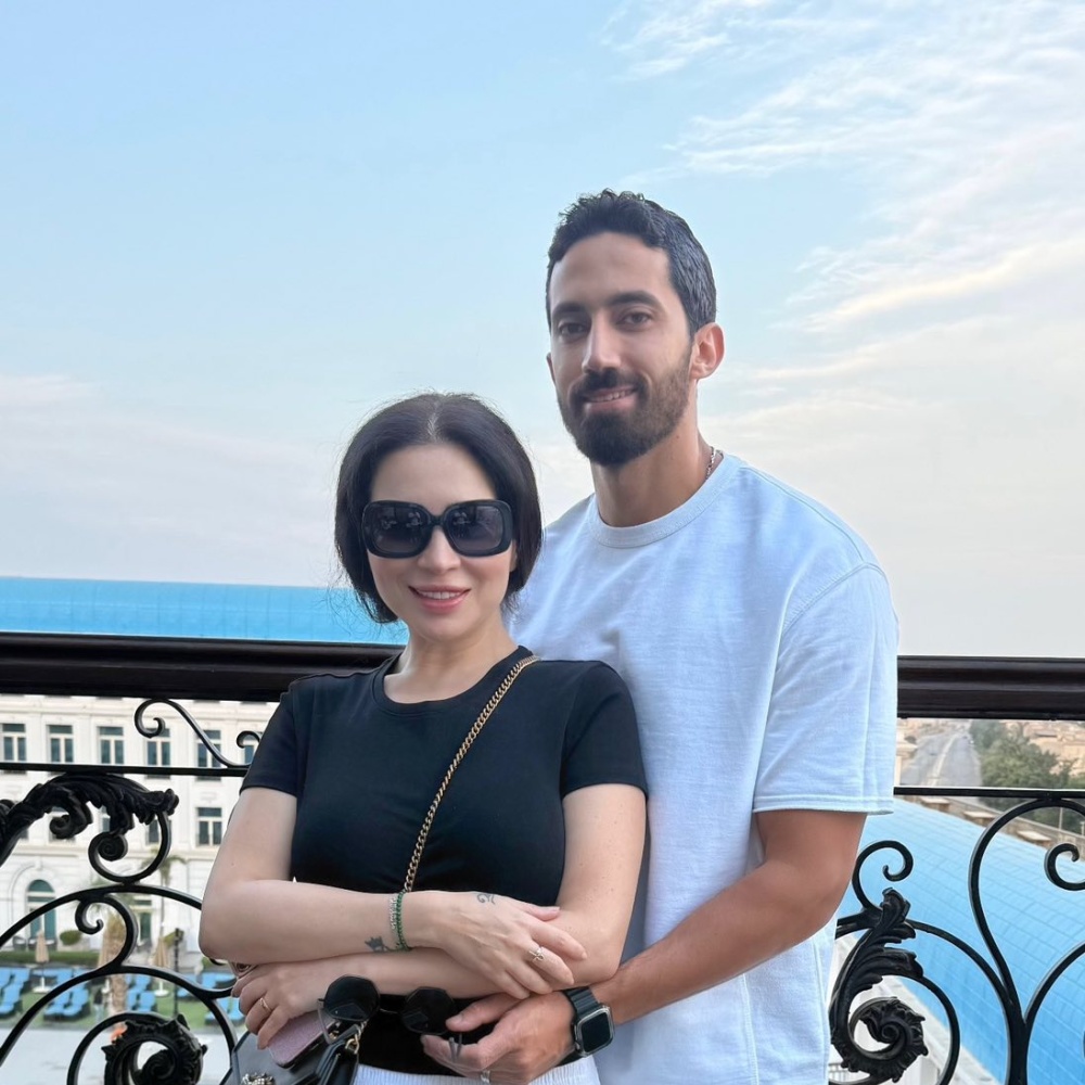مي عز الدين وزوجها أحمد تيمور