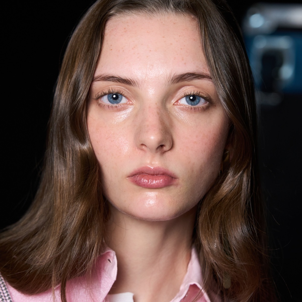 5 ماسكات طبيعية للعيون لتقليل الانتفاخ والتجاعيد