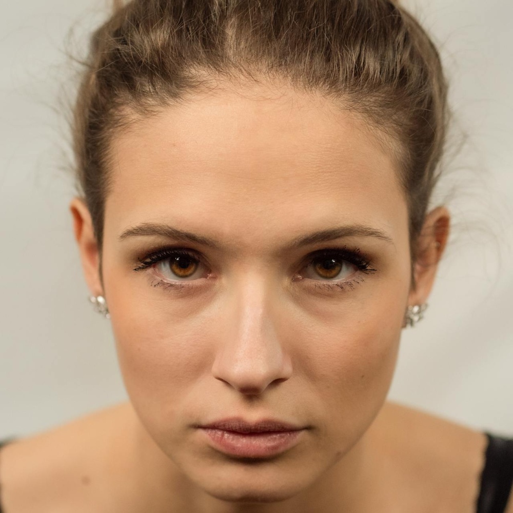 مكونات طبيعية فعّالة لتخفيف ترهلات البشرة