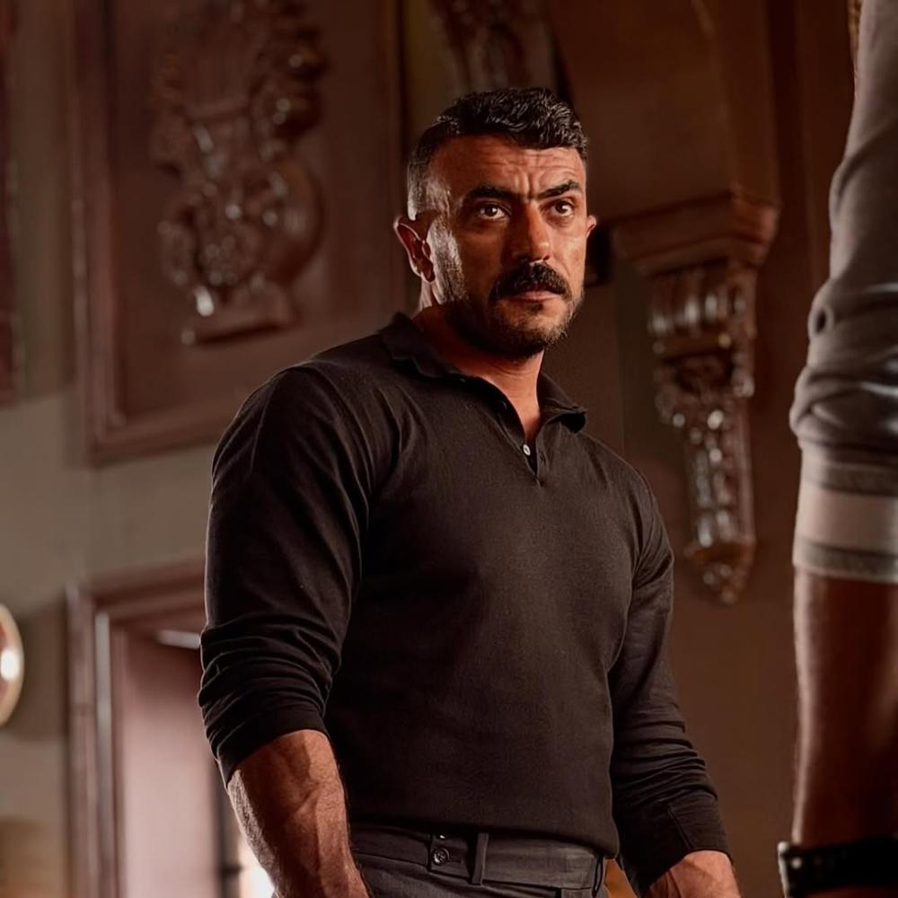 أحمد العوضي يحسم موقفه من الزواج