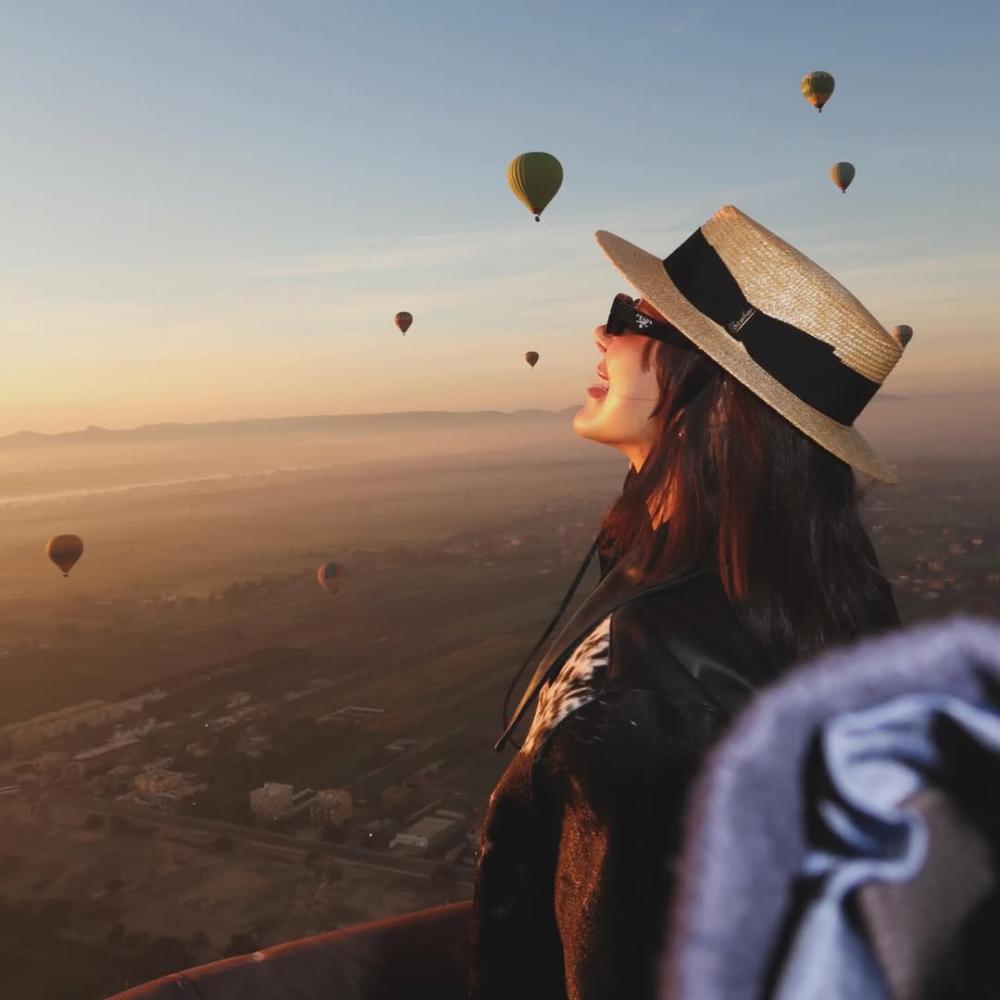 بسمة بوسيل في مغامرة بالأقصر مع أبنائها