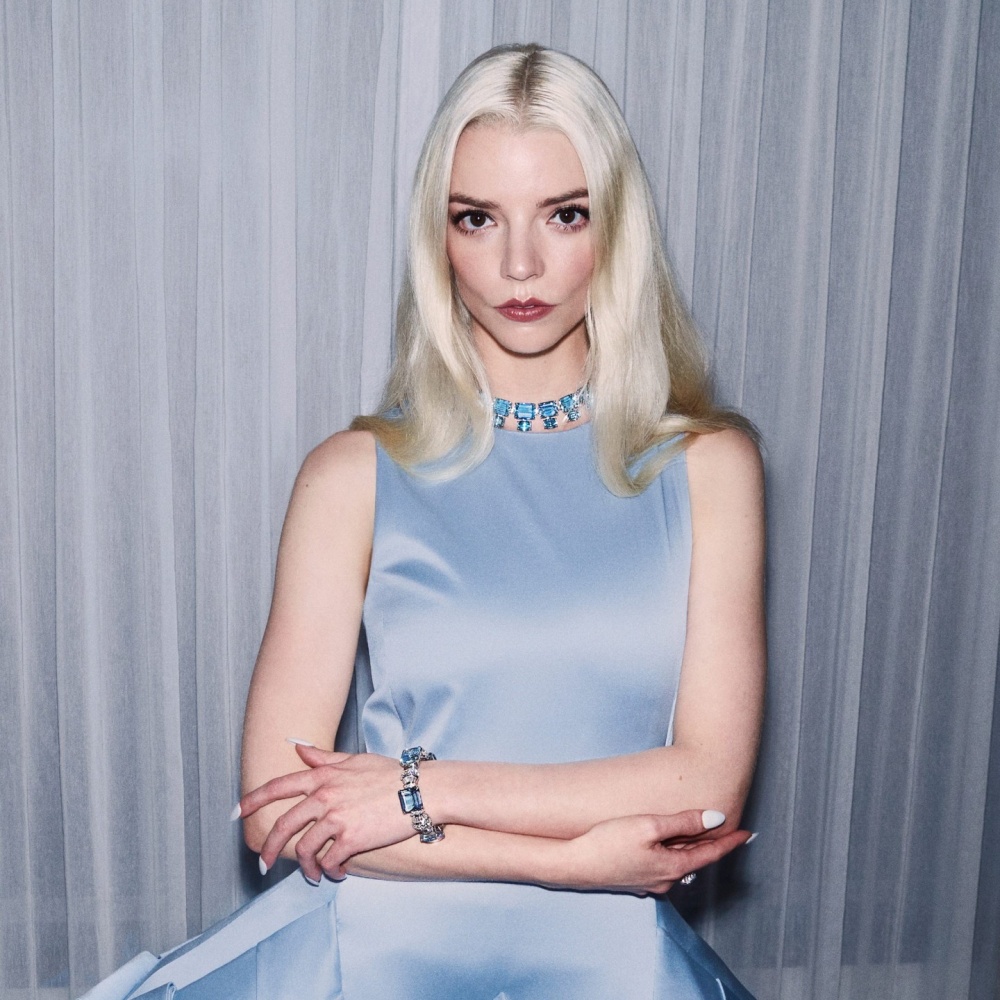 مجوهرات أنيا تايلور جوي عضو لجنة مهرجان مراكش