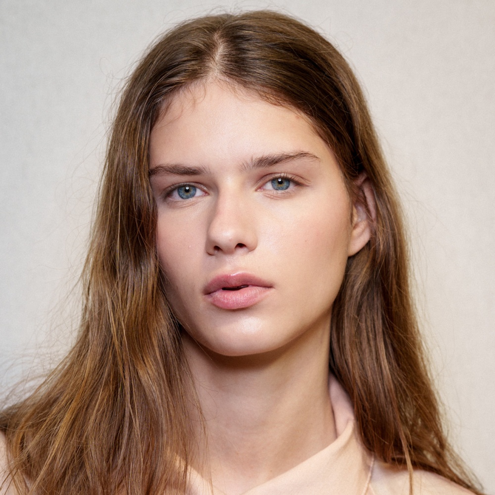 جمالك أثناء الليل