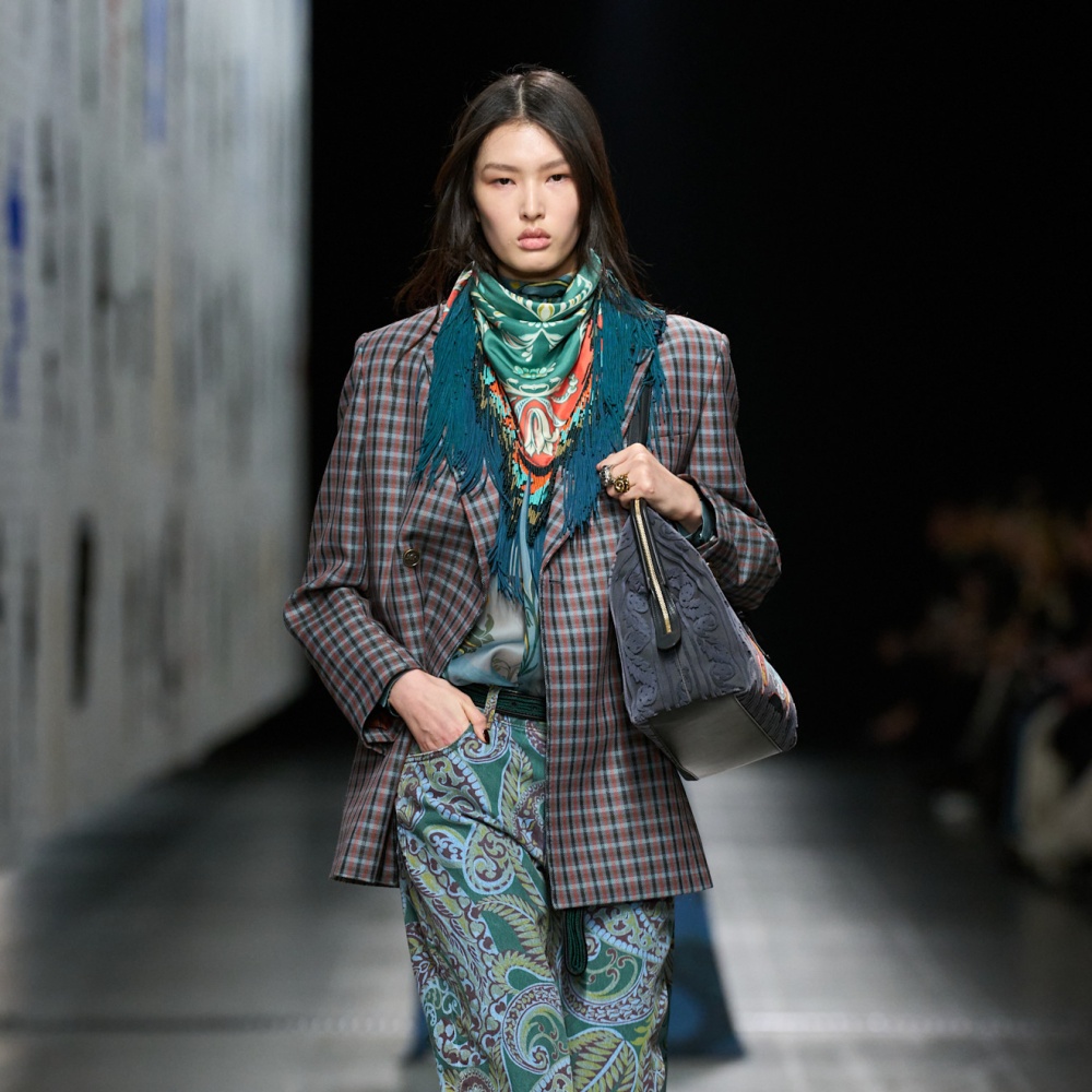 أبرز 3 نقشات رائجة لعام 2025 بأسلوب Etro