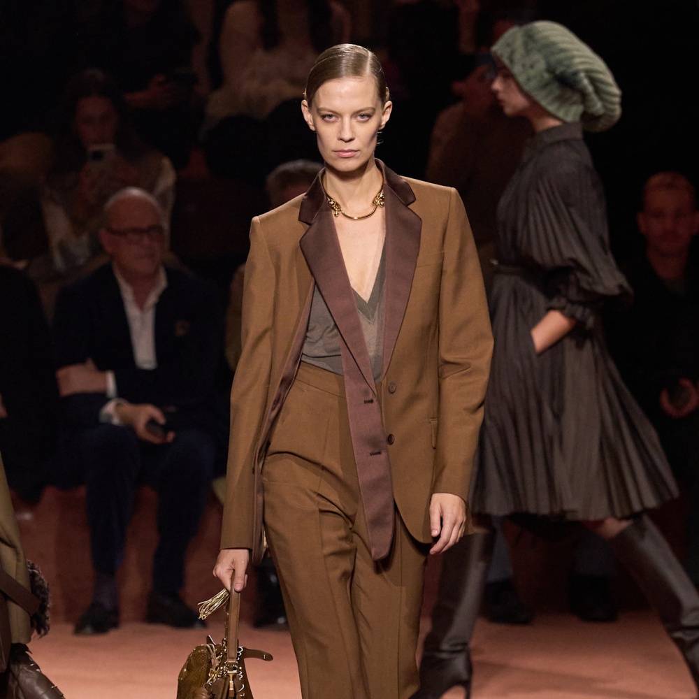 بدلات رسمية بلمسة رجالية من Fendi 