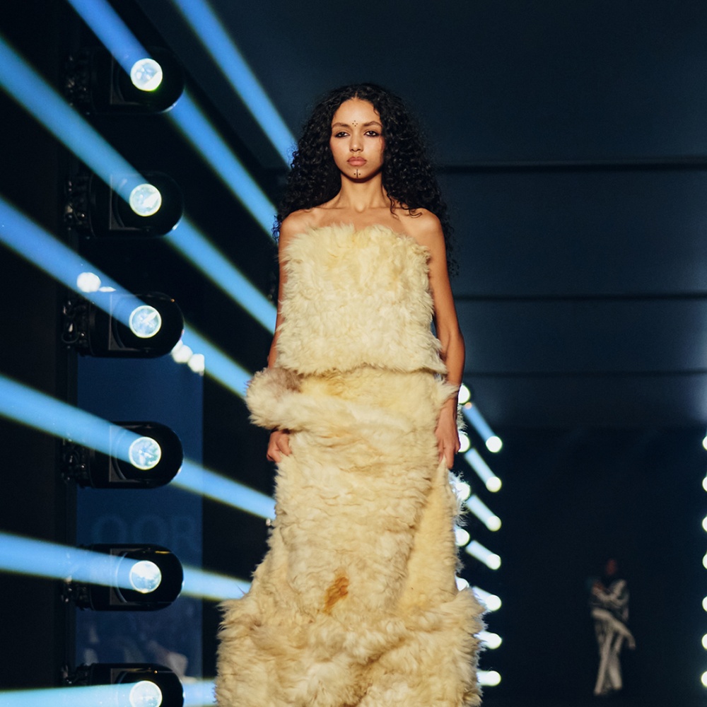  لماذا يجب أن تستمر الثقافة السعودية بصفتها مصدر إلهام في أسبوع الأزياء في الرياض؟ 