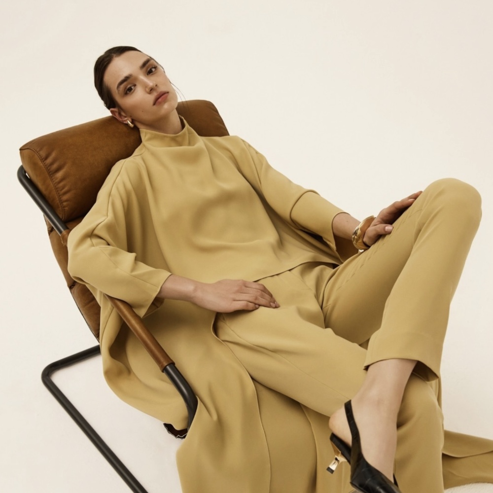 من الرياض إلى العالم: 6 علامات أزياء سعودية تشقّ طريقها إلى الأسواق العالمية